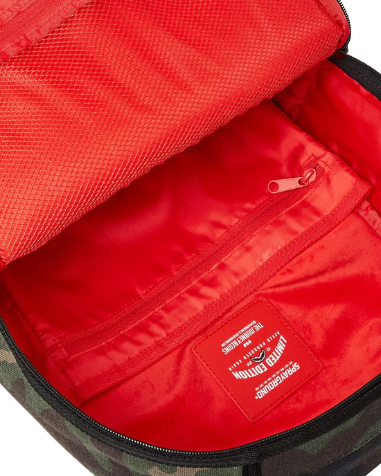 SHARK CENTRAL CAMO DLXS BACKPACK