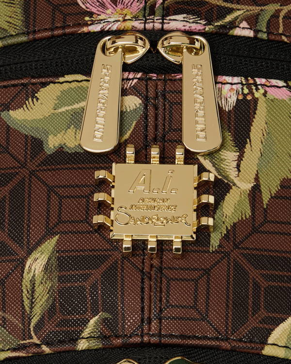 B8999_6 AI HENNY FLORAL SAVAGE