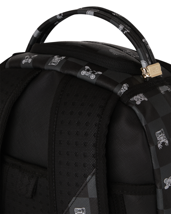 B8872_7 GRAY PEEKING CHARACTER CHECK DLXSV BACKPACK
