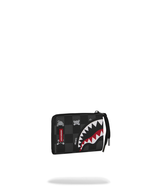 W8917_2 GRAY PEEKING CHARACTER CHECK WALLET
