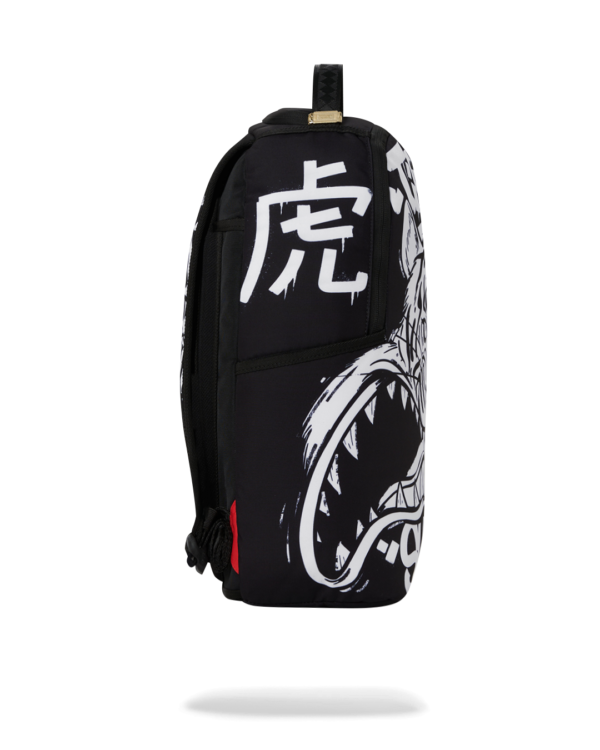 B7551_3 TIGER SHARK BACKPACK