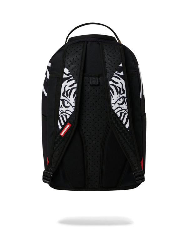B7551_4 TIGER SHARK BACKPACK