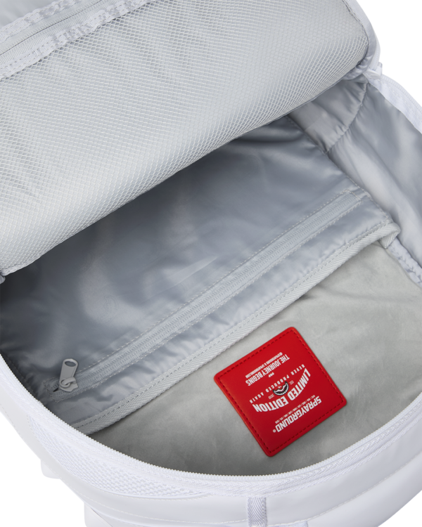 B8478_8 BALMANIACAL BACKPACK