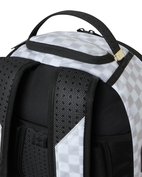 SHARK IN PARIS 3D EFFECT BACKPACK